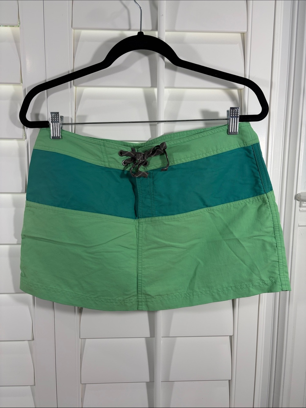 Patagonia Two-Tone Green Mini Skirt (10)